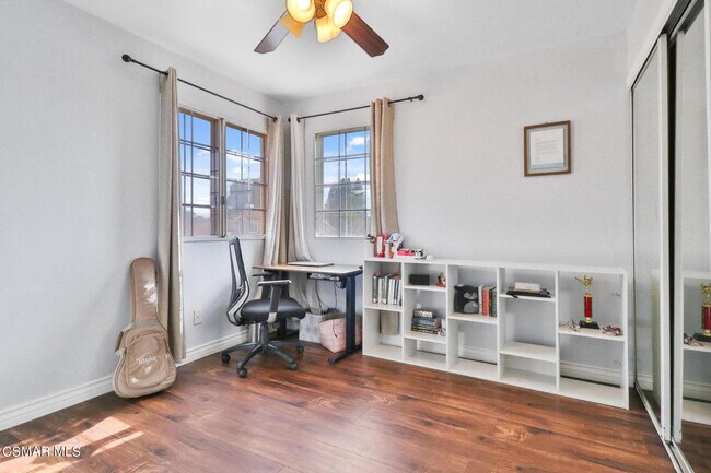 Building Photo - 2598 Winthrop Ct