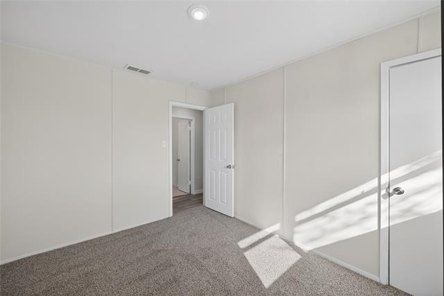 Building Photo - 2020 Midlake Rd