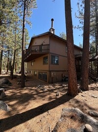 Building Photo - Tri-Level Lake Village Condo - 2 Bed + Bonus Room -  with Upgrades