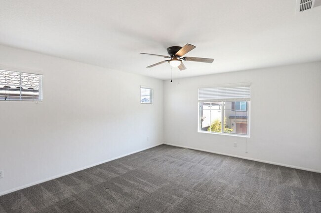 Building Photo - 10589 Sariah Skye Ave