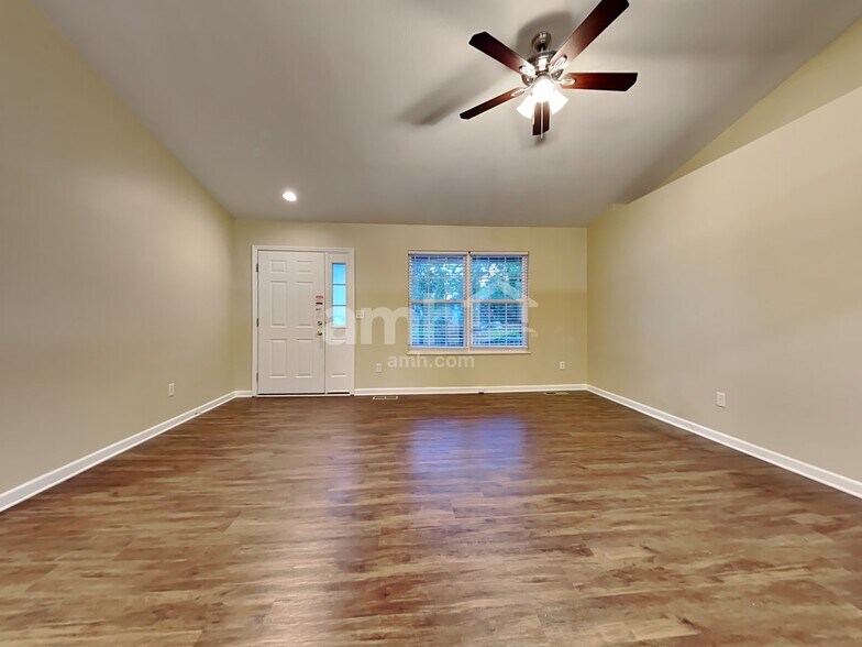Building Photo - 1259 Gilday Ct