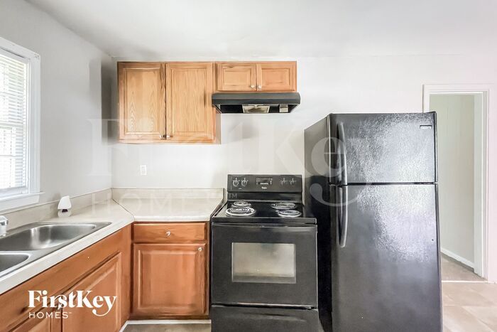 Building Photo - 1107 Indale Pl SW