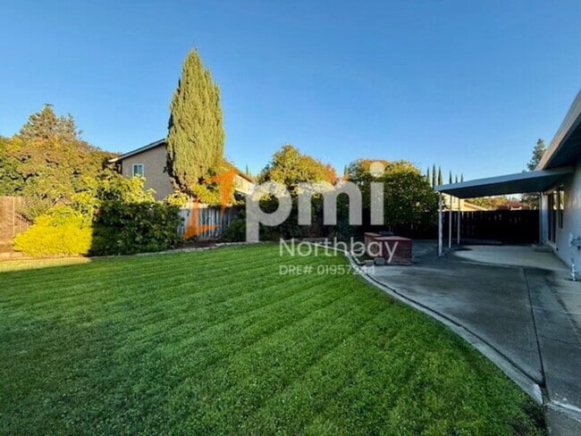 Building Photo - 3212 Niagara Way