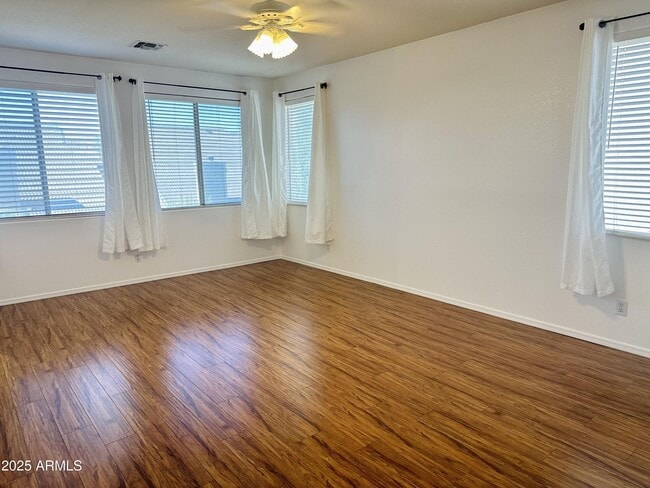 Building Photo - 1177 W Laredo Ave