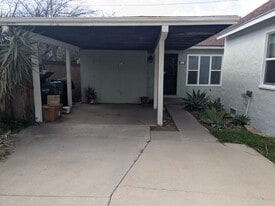 Building Photo - 565 N Valencia pl.