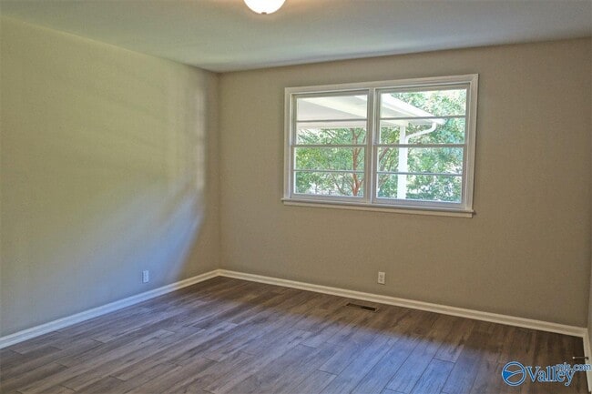 Building Photo - 5300 Whitesburg Dr