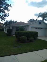 Building Photo - Home Sweet Home is this 4 bed, 2 bath home...