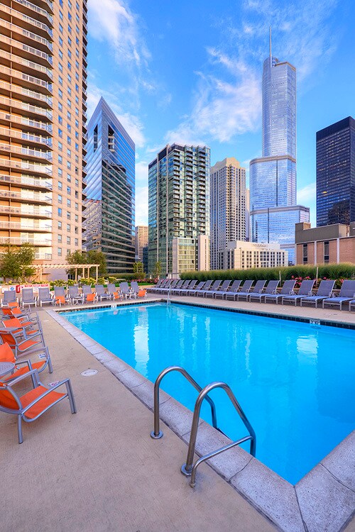 Building Photo - 530 N State St