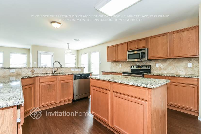 Building Photo - 2435 Buffalo Run