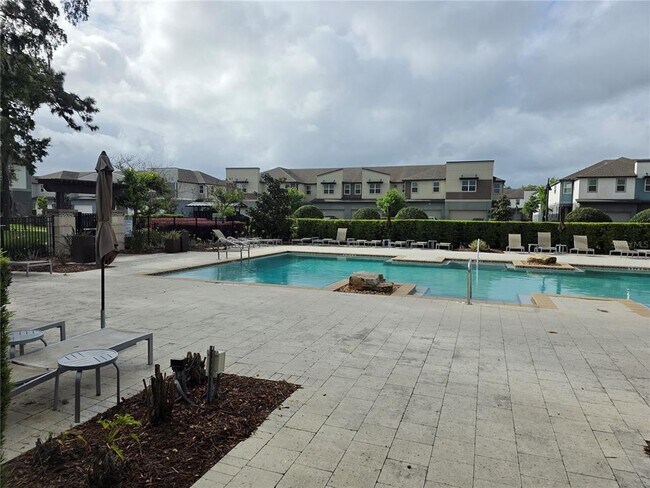 Building Photo - 2372 Shadowland Lp