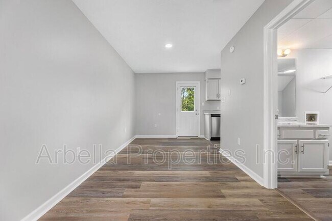 Building Photo - 2637 US-11W