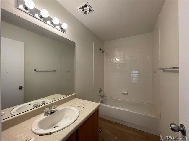 Building Photo - 2238 Dogwood Dr