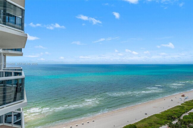 Building Photo - 4779 Collins Ave