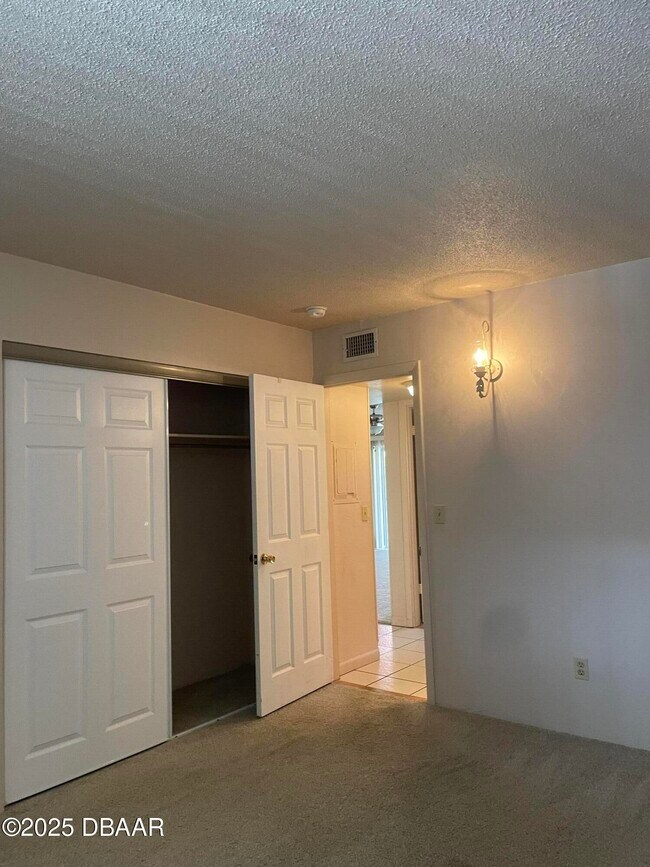 Building Photo - 2801 N Halifax Ave