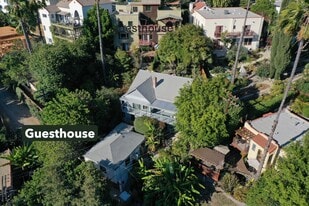 Building Photo - 854 Sayre Ln
