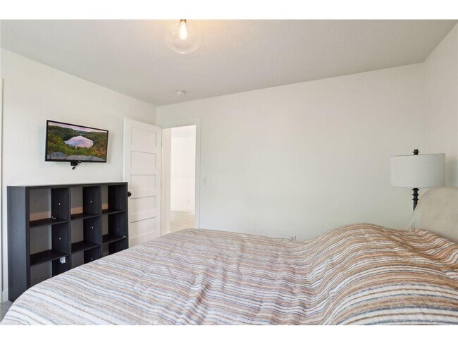 Building Photo - 6540 Navaho Trail