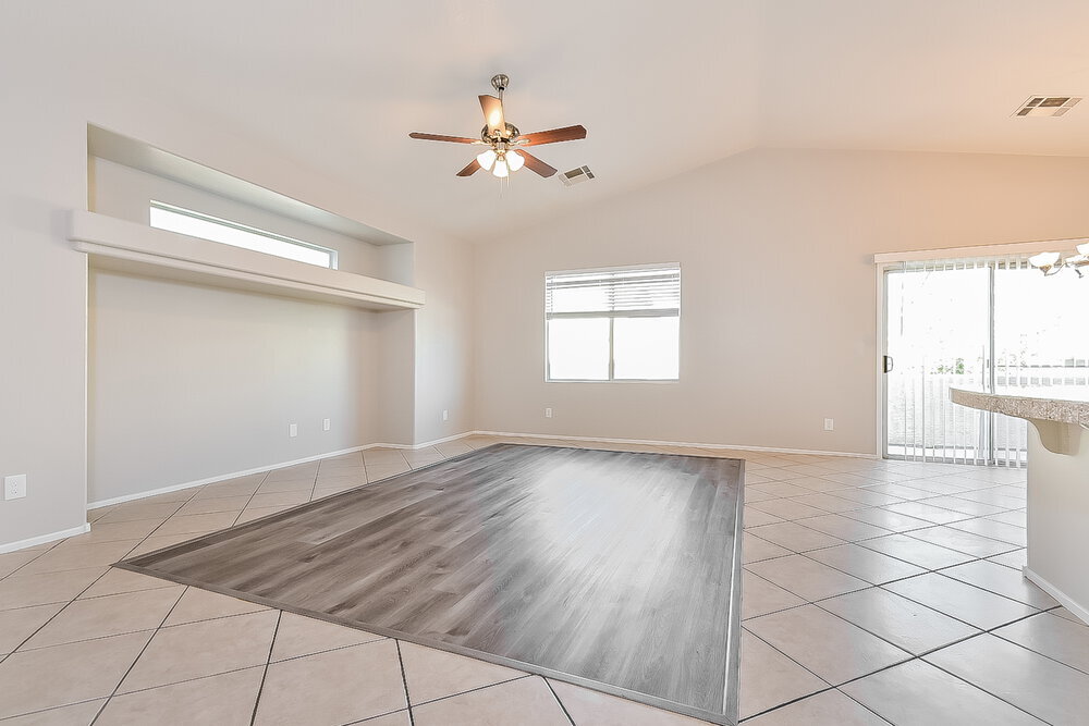 Building Photo - 9729 Red Horse St