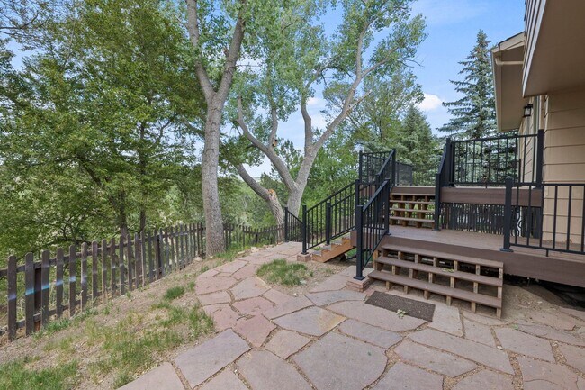 Building Photo - Great 4 Bedroom D20 Rockrimmon Home