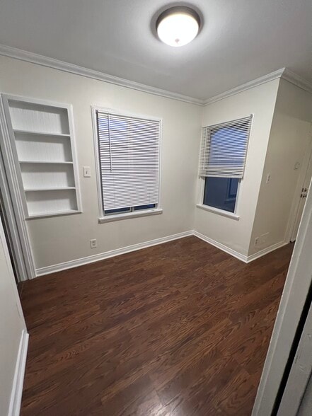 Building Photo - 541 Patterson Ave