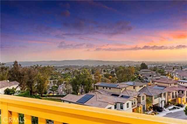 Building Photo - 545 Serrano Summit Dr