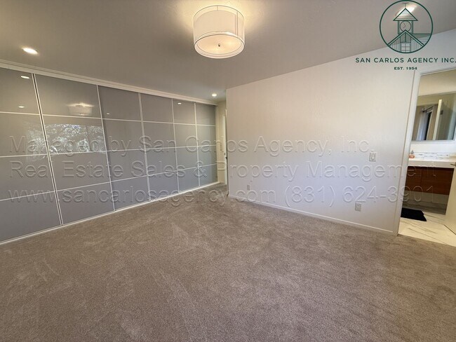 Building Photo - 12135 Carola Dr