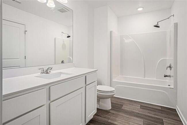 Building Photo - 308 Penn Sta Wy