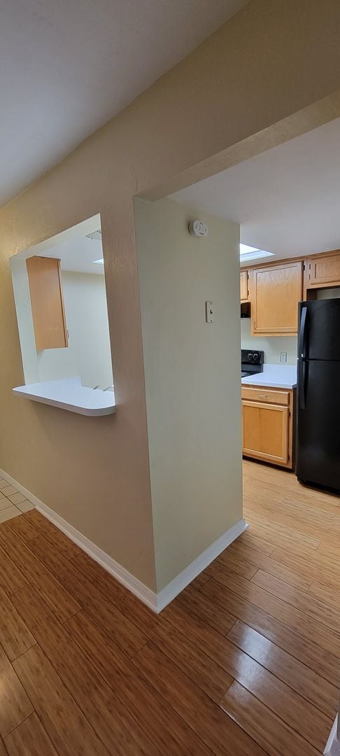 Building Photo - 2 Bedroom/2 Bath Townhome in Rockwood Villas