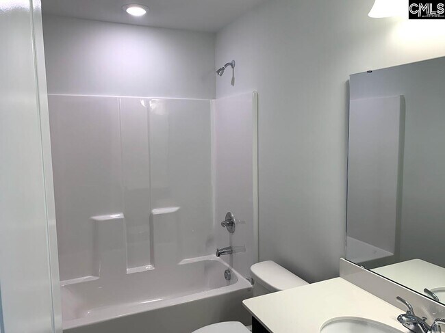 Building Photo - 2325 Trakand Dr