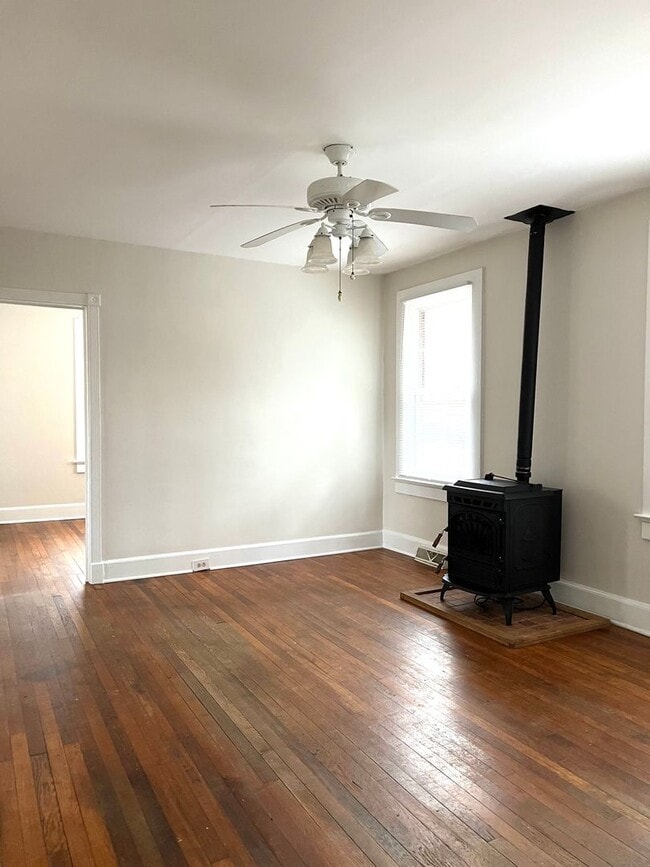 Building Photo - Enka Village Home for rent. 2 bedroom/1 ba...