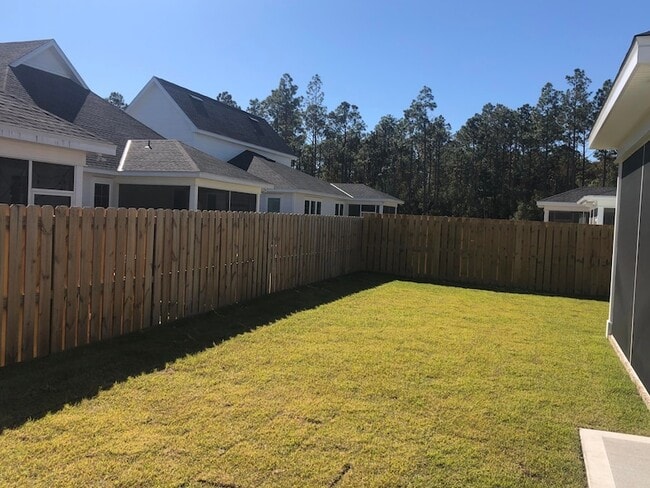 Building Photo - 117 Roundwood Dr