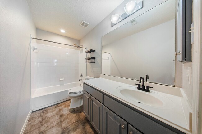 Building Photo - 17911 Egret Lake Way