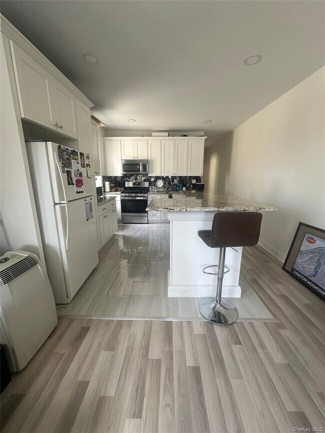 Building Photo - 262 Neptune Blvd