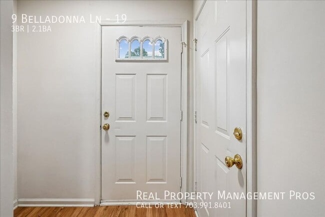 Building Photo - 9 Belladonna Ln