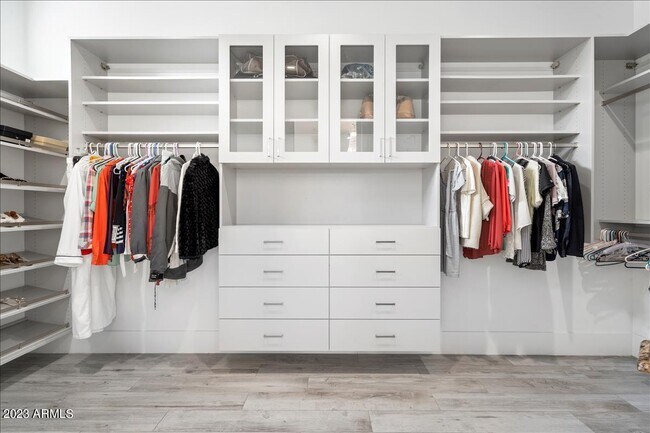 Building Photo - 13613 N 76th St