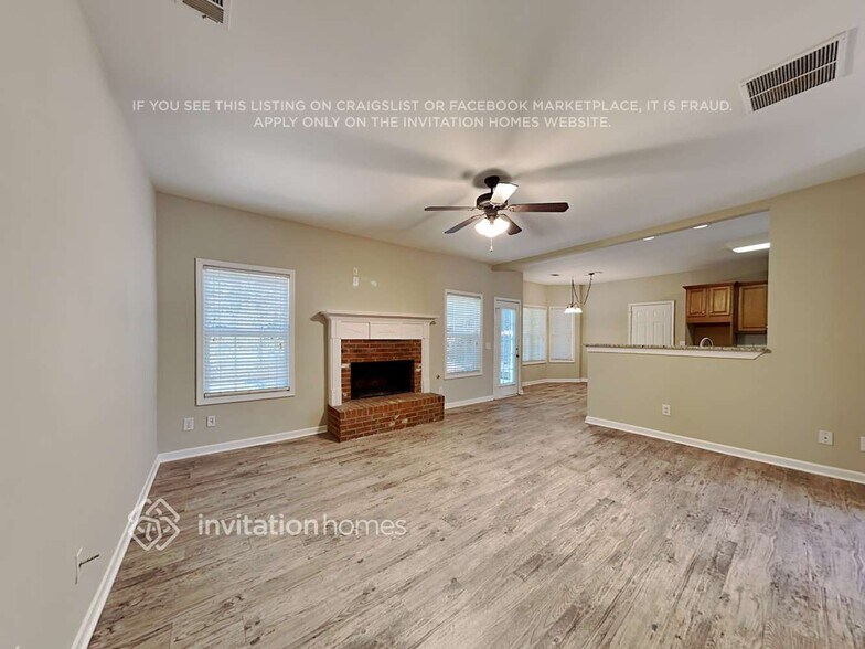 Building Photo - 8920 Watersedge Ct
