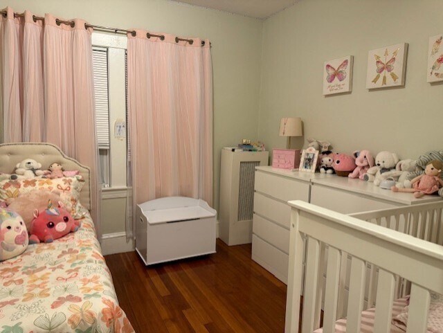 Building Photo - 26-28-28 Waverley Ave