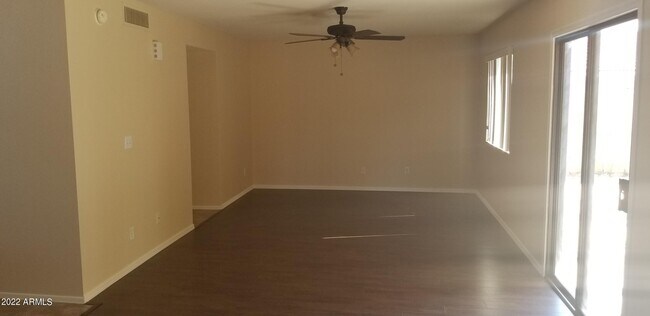 Building Photo - 13812 S 36th Way