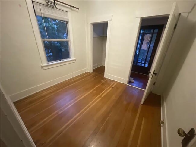 Building Photo - 342 NW 49th St