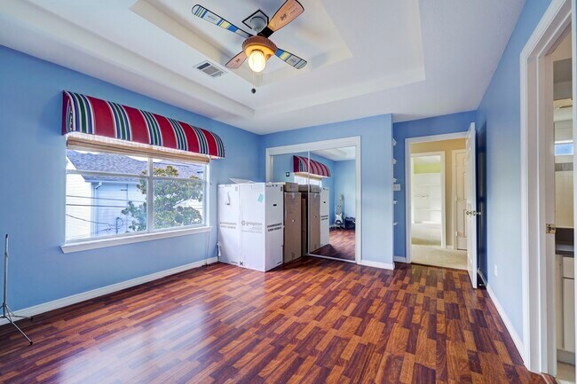 Building Photo - 4402 Holt St