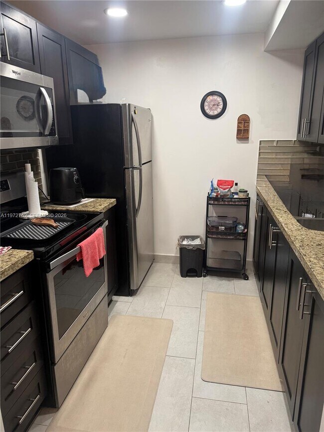 Building Photo - 13255 SW 9th Ct