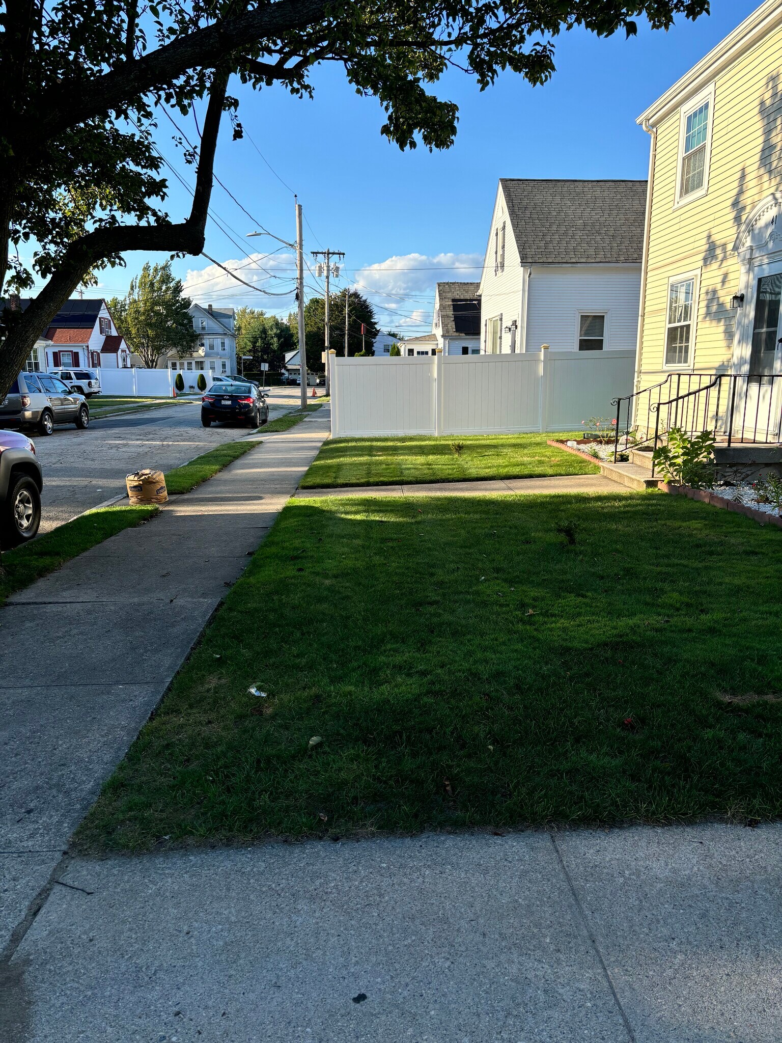 Building Photo - 41 Aldine St