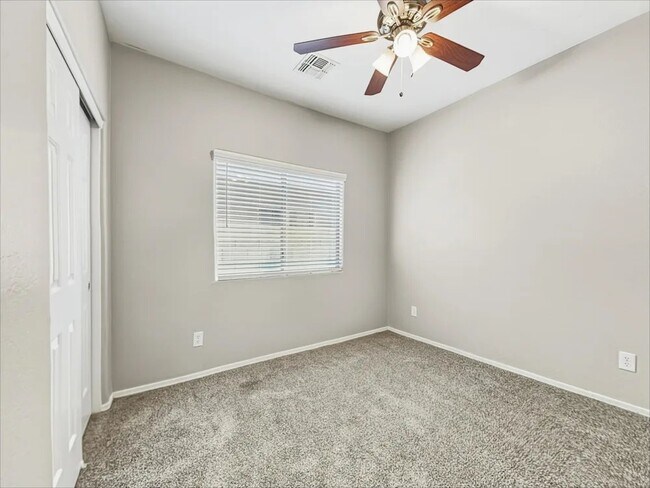 Building Photo - 1609 S 79th Ln