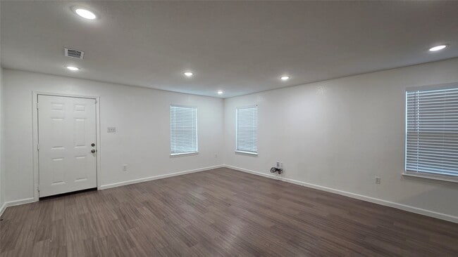 Building Photo - 23338 Sandpiper Trail