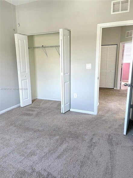 Building Photo - 11471 SW 244th Ter