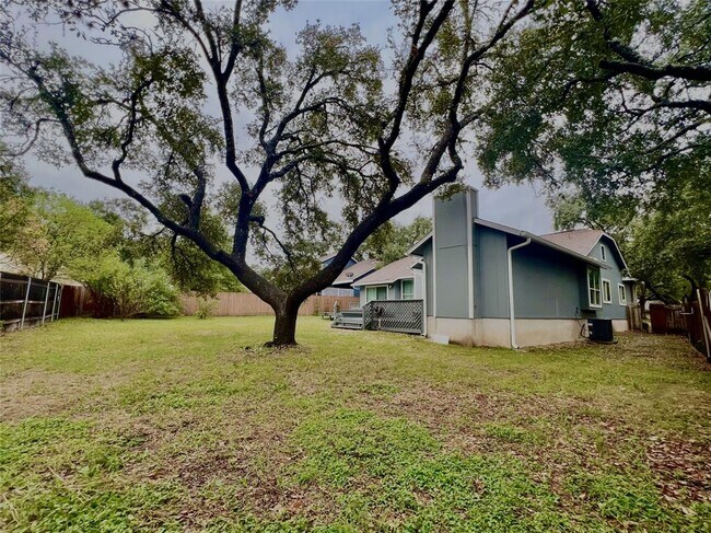 Building Photo - 11917 Meadowfire Dr