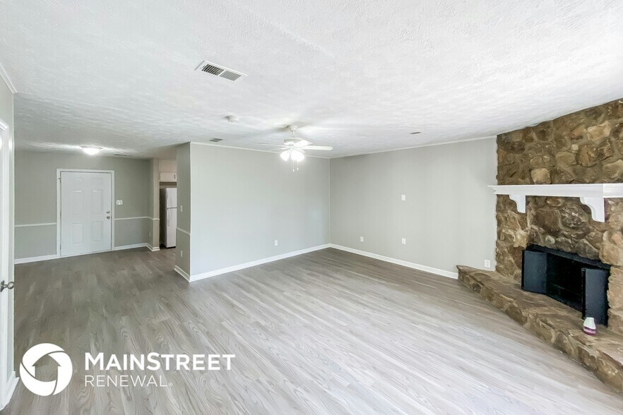 Building Photo - 8236 Greenmar Way