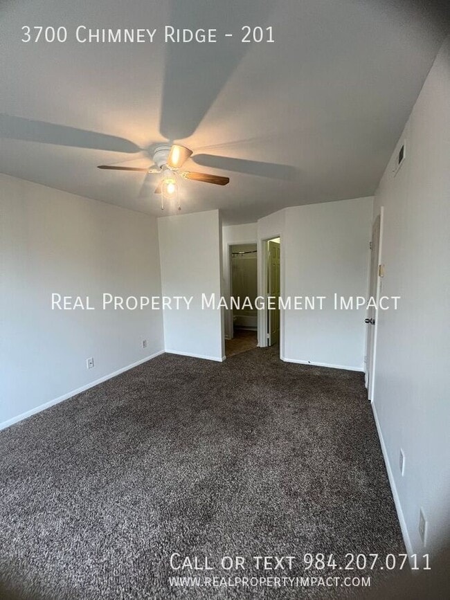 Building Photo - 3700 Chimney Ridge Pl