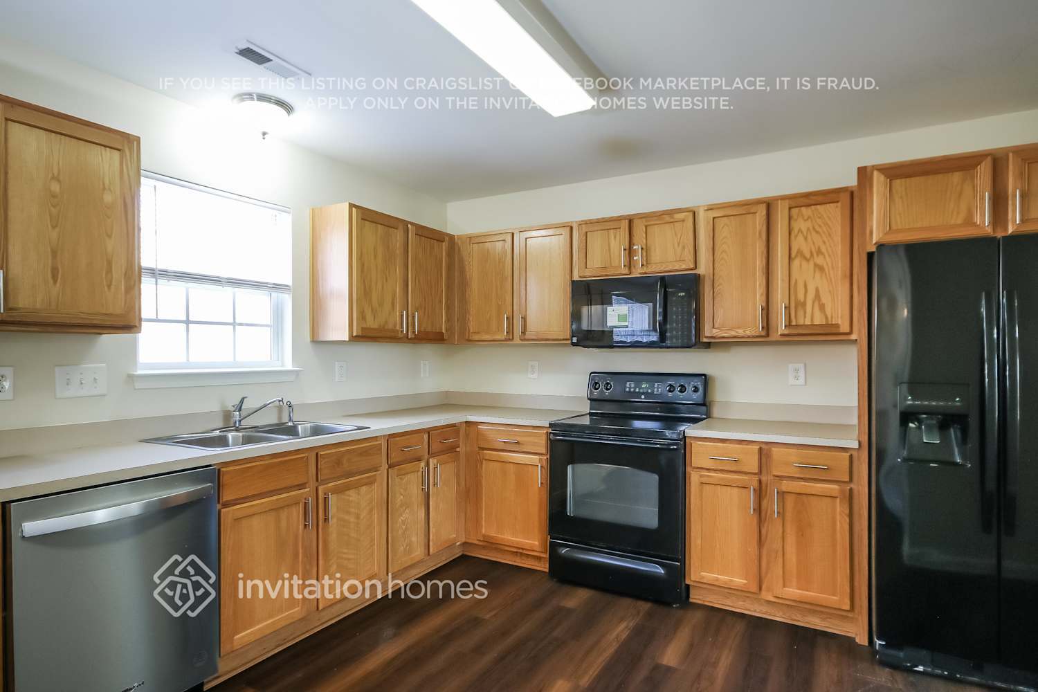 Building Photo - 105 Arbridge Ct