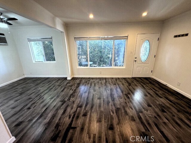 Building Photo - 1040 N Sierra Bonita Ave