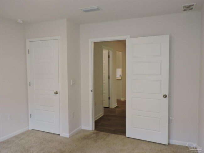 Building Photo - 7580 Steeplechase Blvd